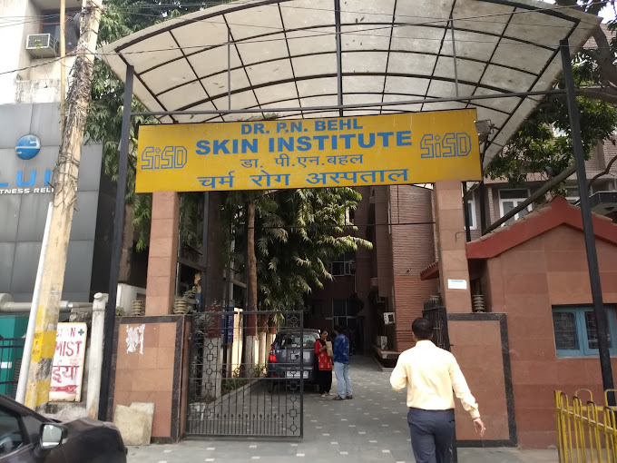 Delhi Skin Institute,H65P+492, opposite Lady Shri Ram College, N Block, Greater Kailash I, Zamru ,New Delhi ,Delhi, India, India