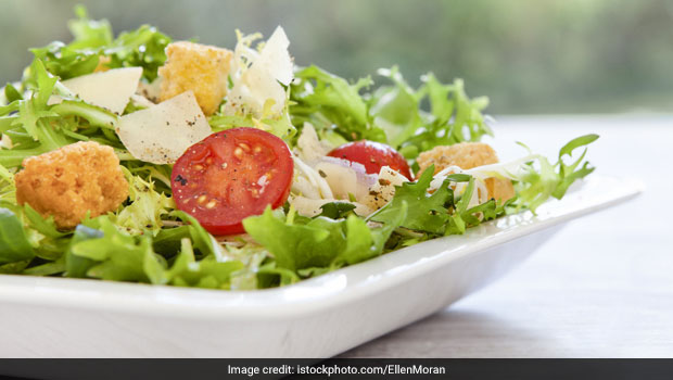 Here's Why Your Salad May Not Be The Most Healthy Meal of Your Day