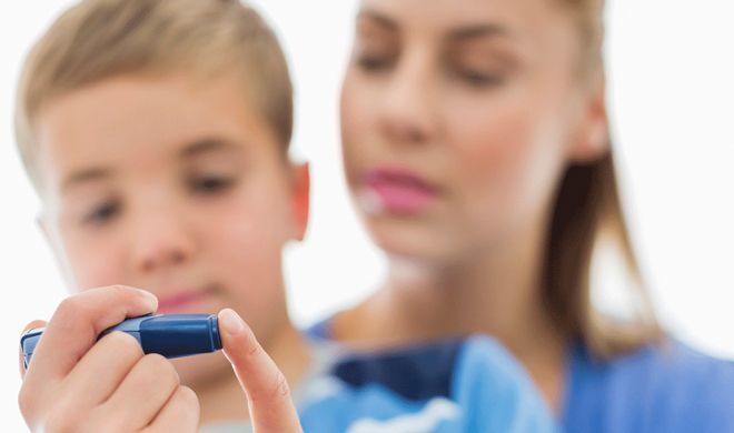 बच्चों को डायबिटीज होने पर खिलाएं ये आहार, तुरंत होगा कंट्रोल