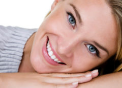 Home Remedies to Get Rid of Yellow Teeth